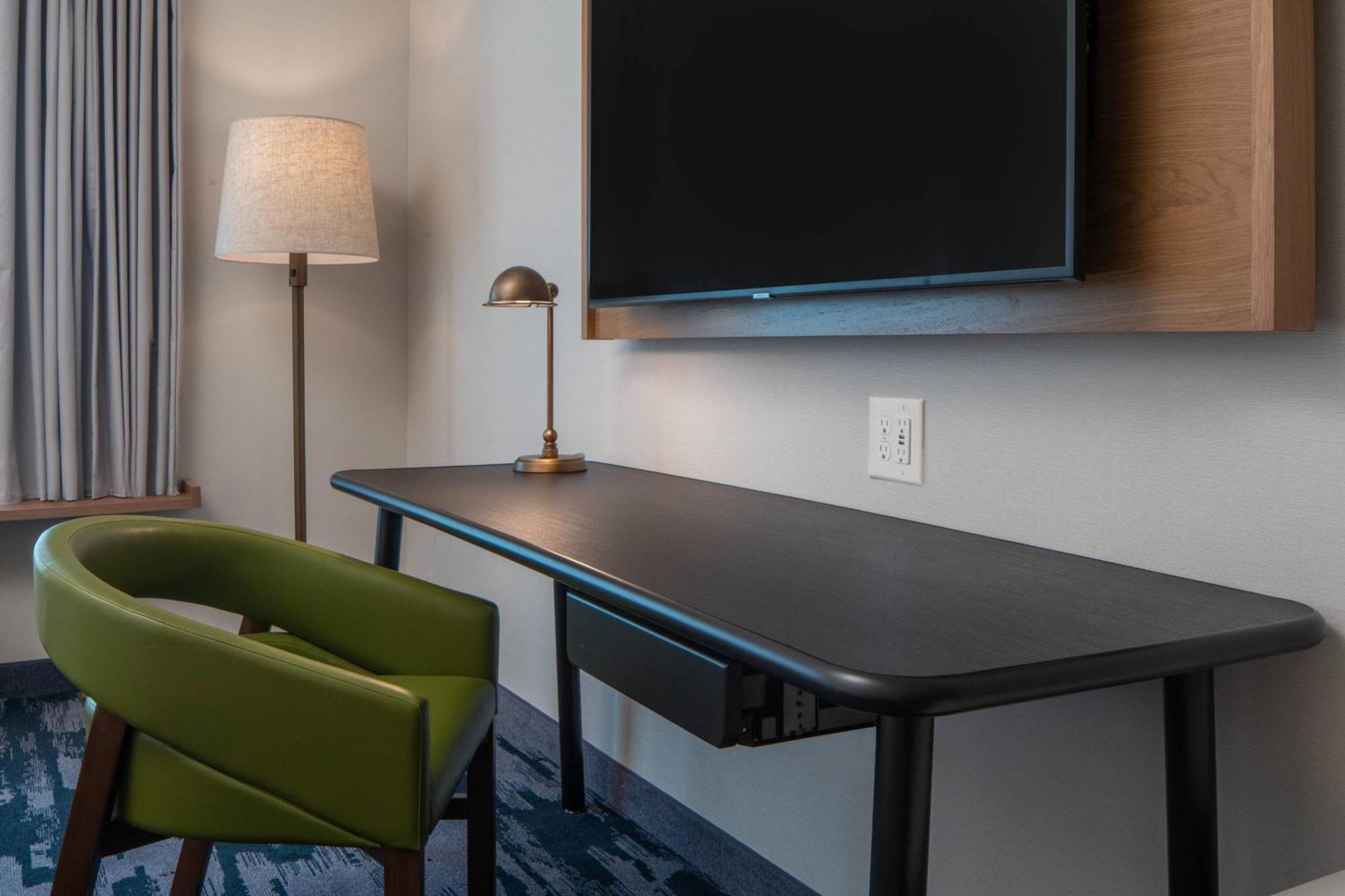Fairfield By Marriott Inn & Suites Pensacola Pine Forest Bagian luar foto