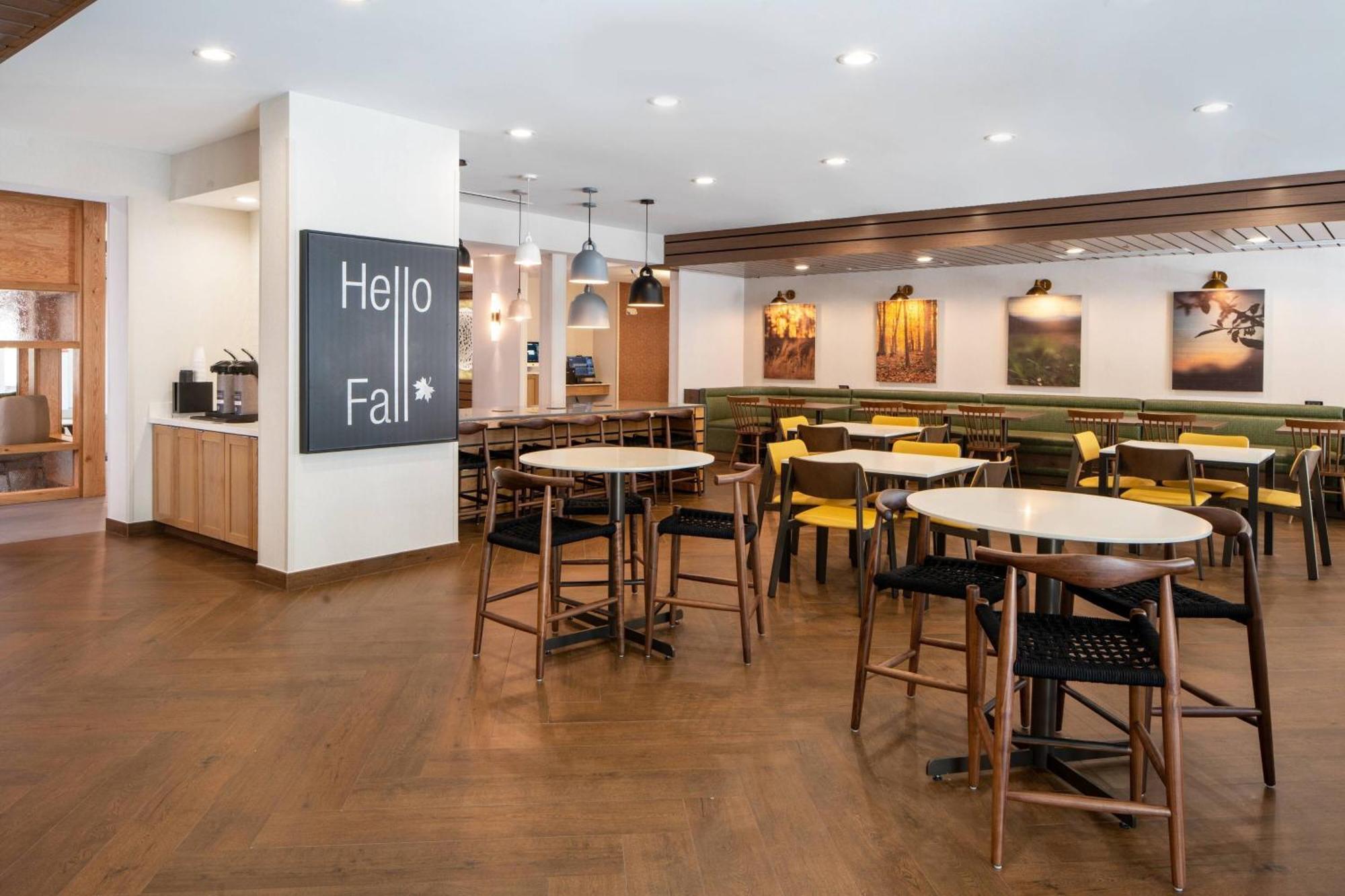 Fairfield By Marriott Inn & Suites Pensacola Pine Forest Bagian luar foto
