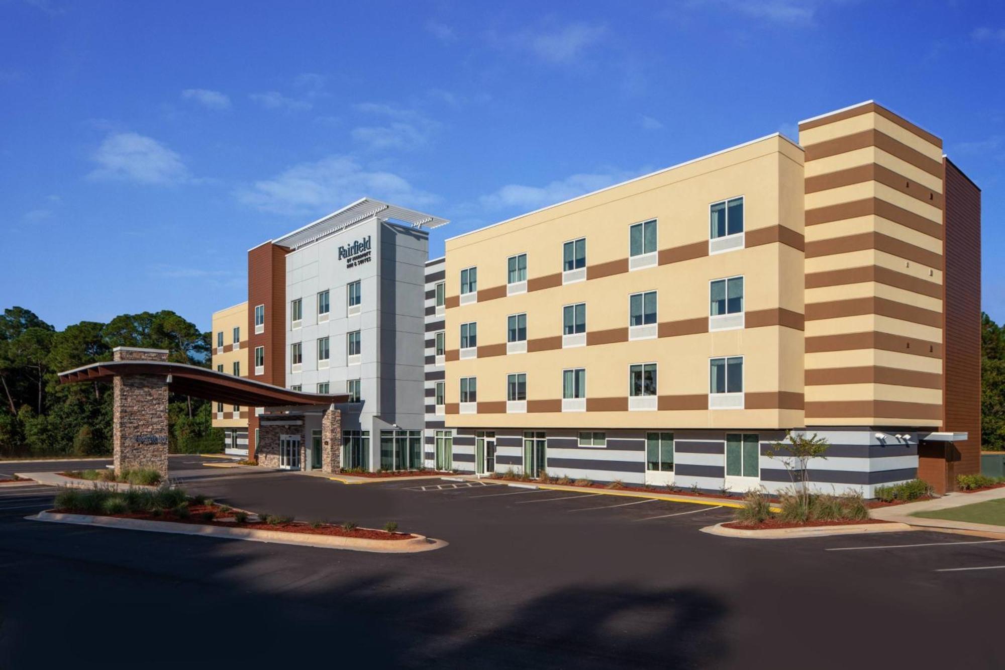 Fairfield By Marriott Inn & Suites Pensacola Pine Forest Bagian luar foto